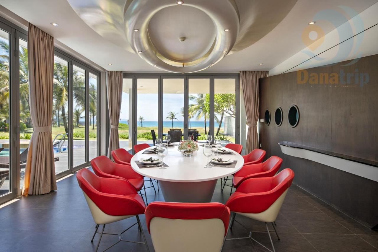 Deluxe Beach Villas By Danatrip Da Nang Eksteriør billede