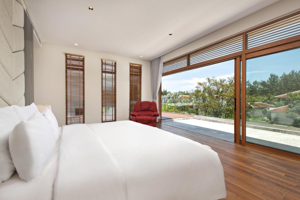 Deluxe Beach Villas By Danatrip Da Nang Eksteriør billede