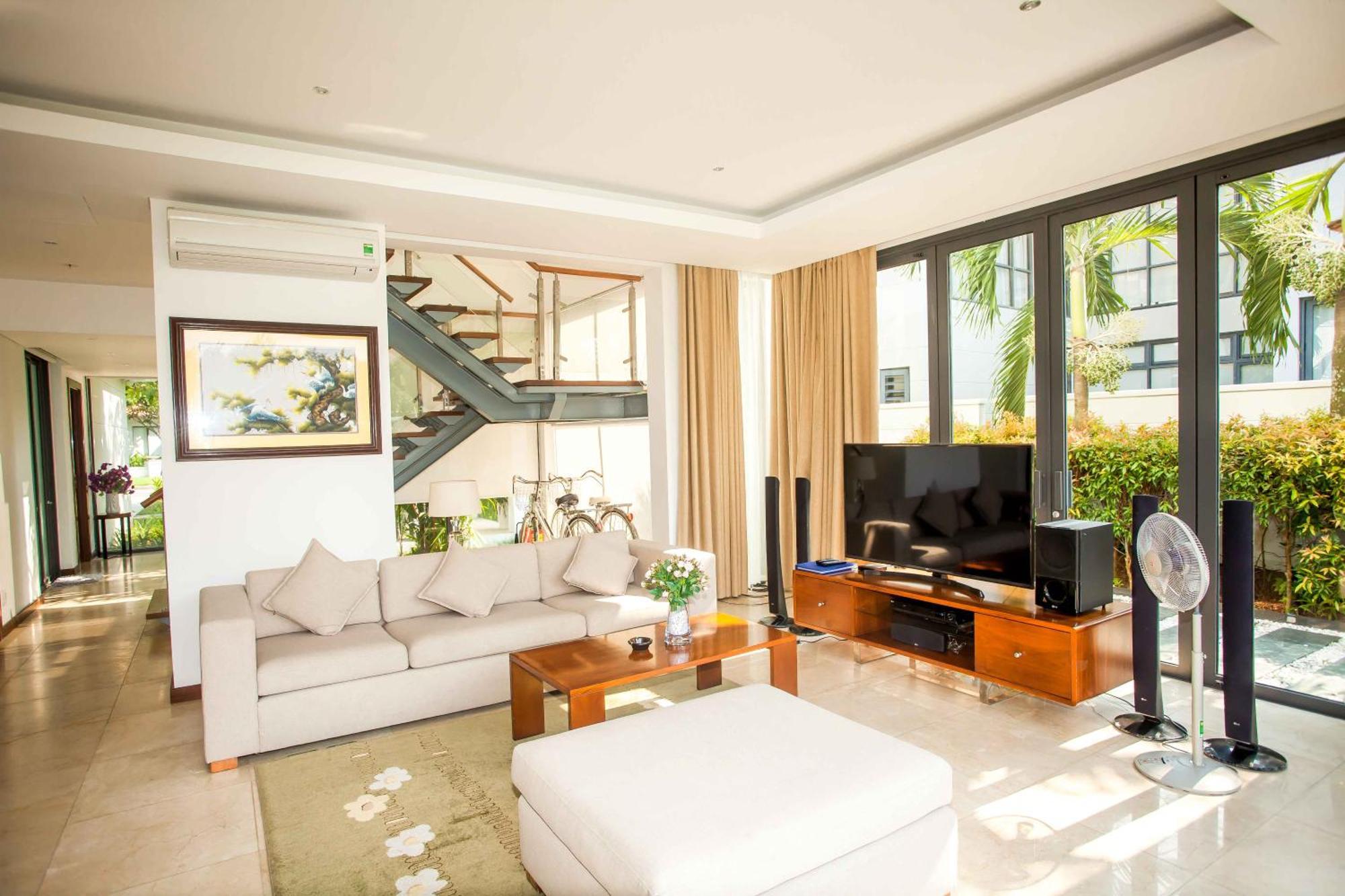 Deluxe Beach Villas By Danatrip Da Nang Eksteriør billede